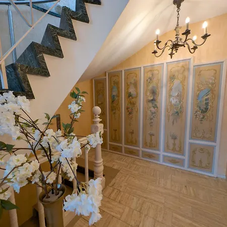 Steinmetz - Mit Whirlpool Bei Koeln Apartman