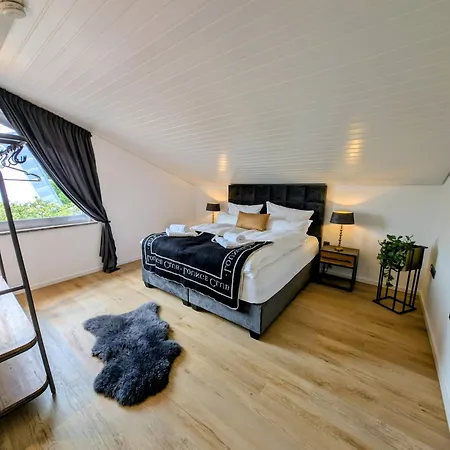 Lejlighed Villa Steinmetz - Whirlpool, Bar & Koeln In 20 Min Bergisch Gladbach